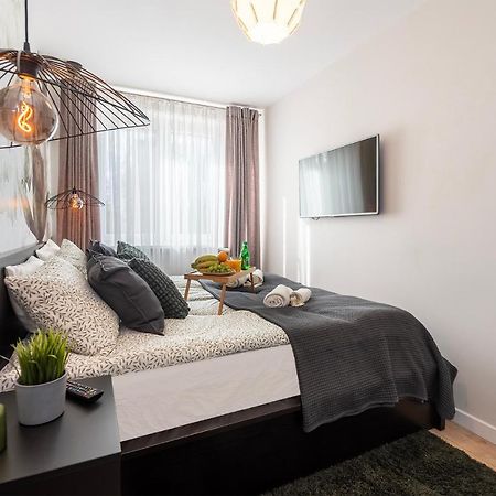 Golden Sands - Winda, 2 Sypialnie Oraz Salon, Lozeczko Turystyczne, Balkon, Play Station 5, Ekspress Do Kawy, Atlas Arena, Zoo, Fala Łódź Eksteriør bilde
