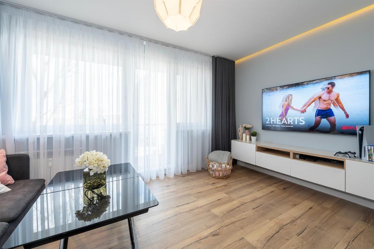 Golden Sands - Winda, 2 Sypialnie Oraz Salon, Lozeczko Turystyczne, Balkon, Play Station 5, Ekspress Do Kawy, Atlas Arena, Zoo, Fala Łódź Eksteriør bilde